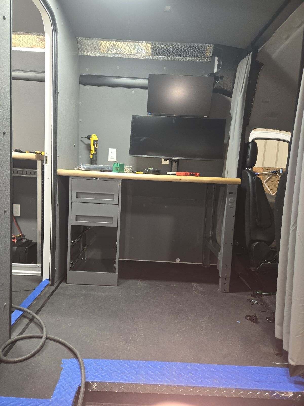 Custom Sprinter Van Picture 3